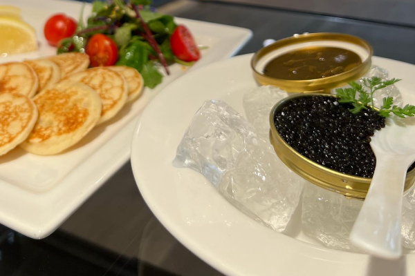 kaviar blinis creme fraiche düsseldorf 
